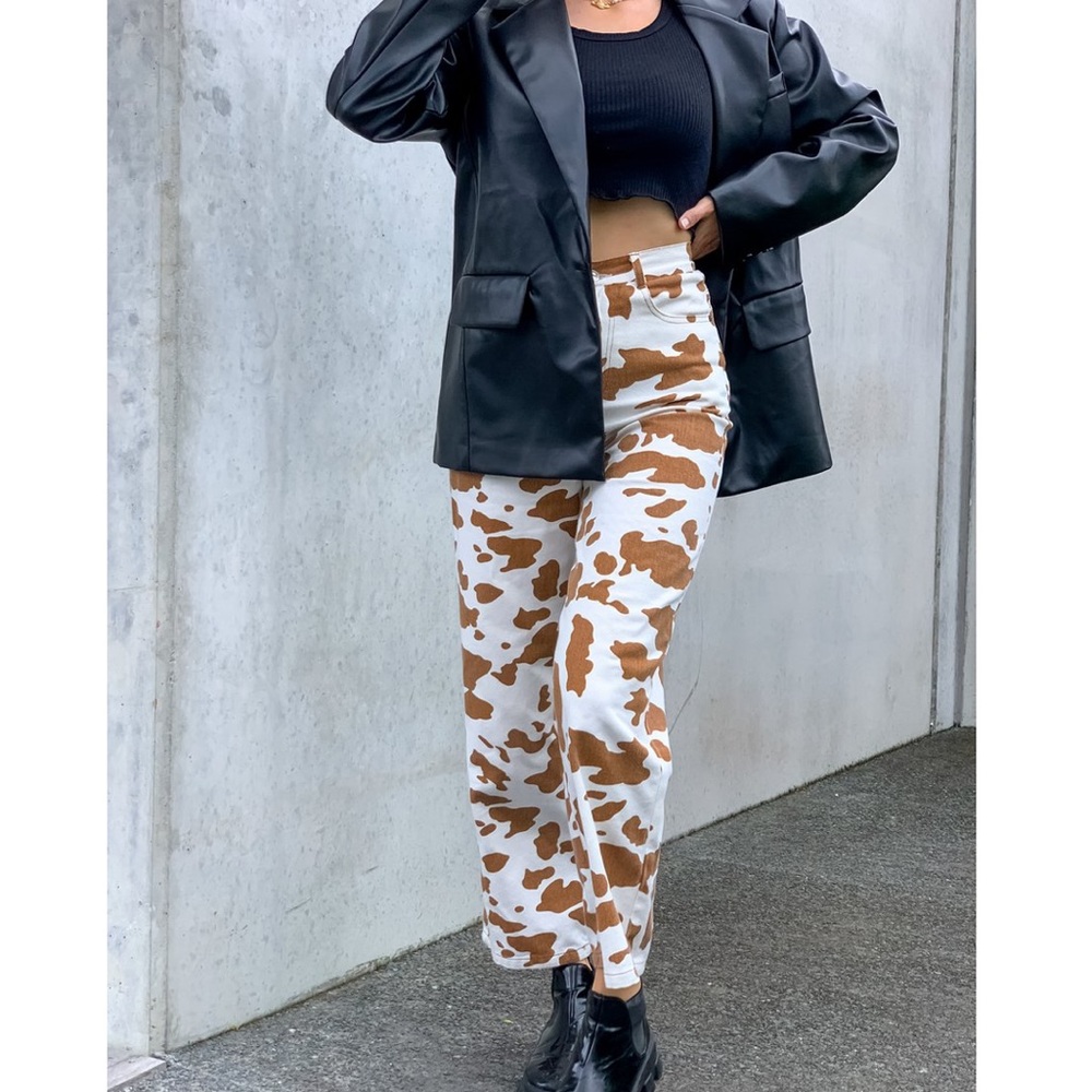 Shekou Let’s Moo-ve Cow Print Pants